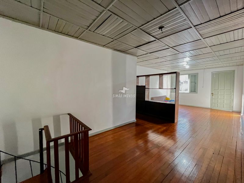 Casa 4 quartos  em ERECHIM