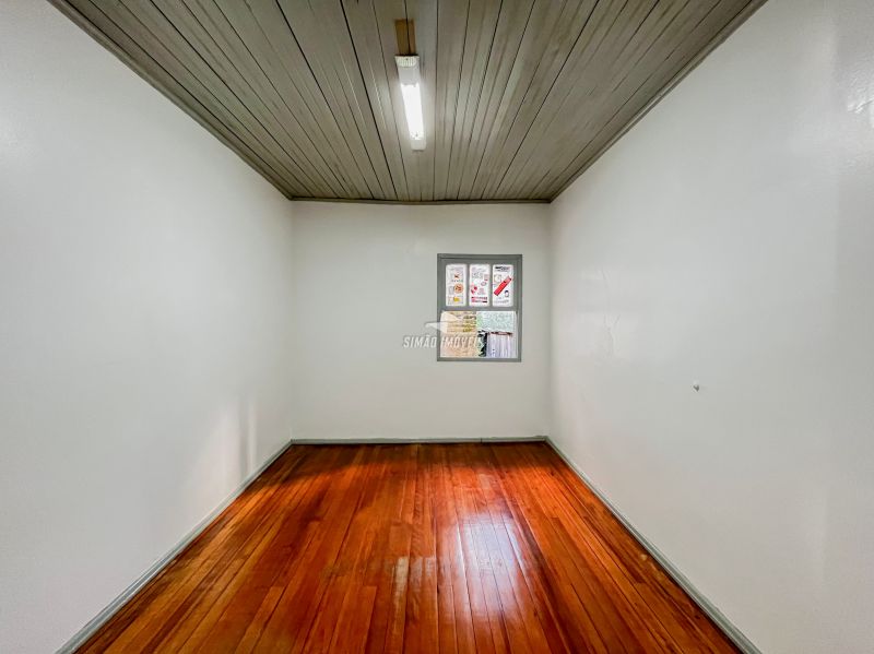 Casa 4 quartos  em ERECHIM