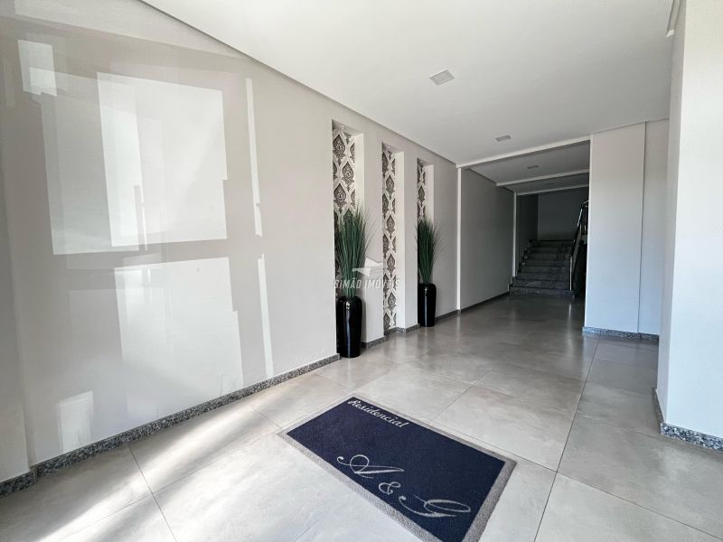 Cobertura 2 quartos  em ERECHIM