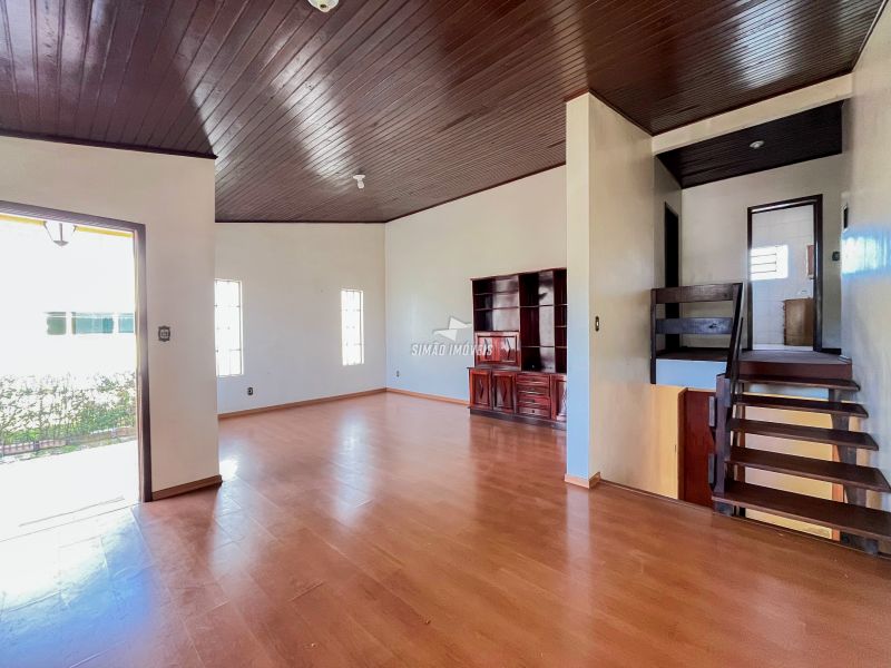 Casa 4 quartos  em ERECHIM