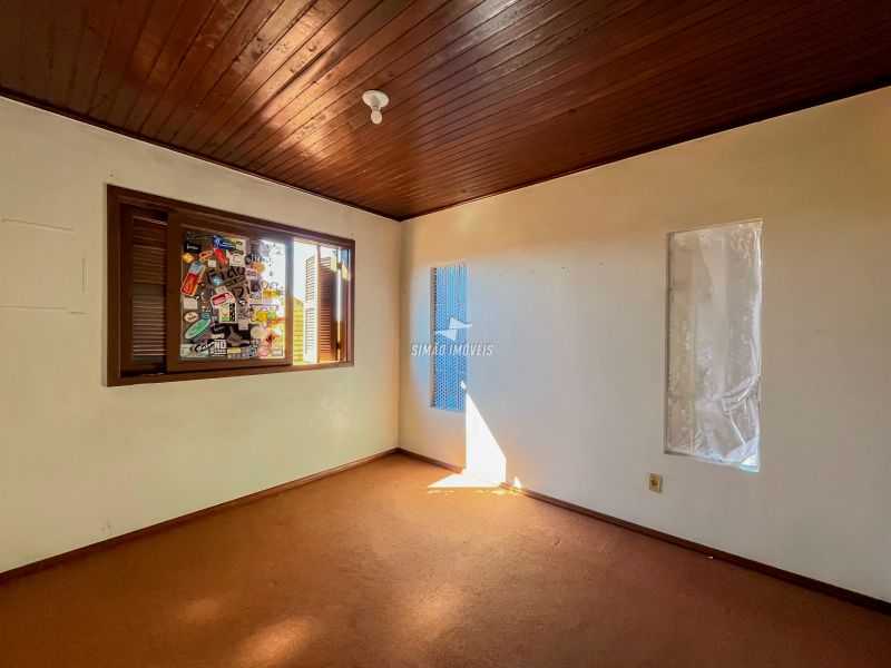 Casa 4 quartos  em ERECHIM