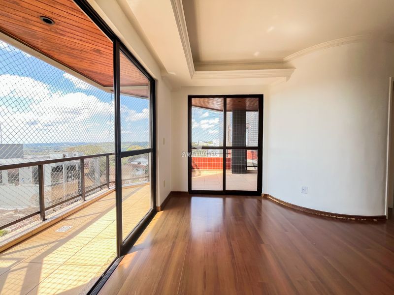 Apartamento 4 quartos  em ERECHIM