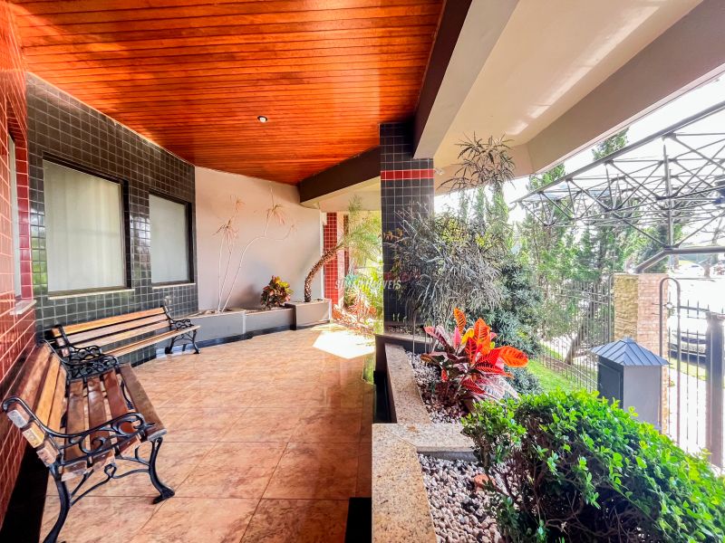 Apartamento 4 quartos  em ERECHIM