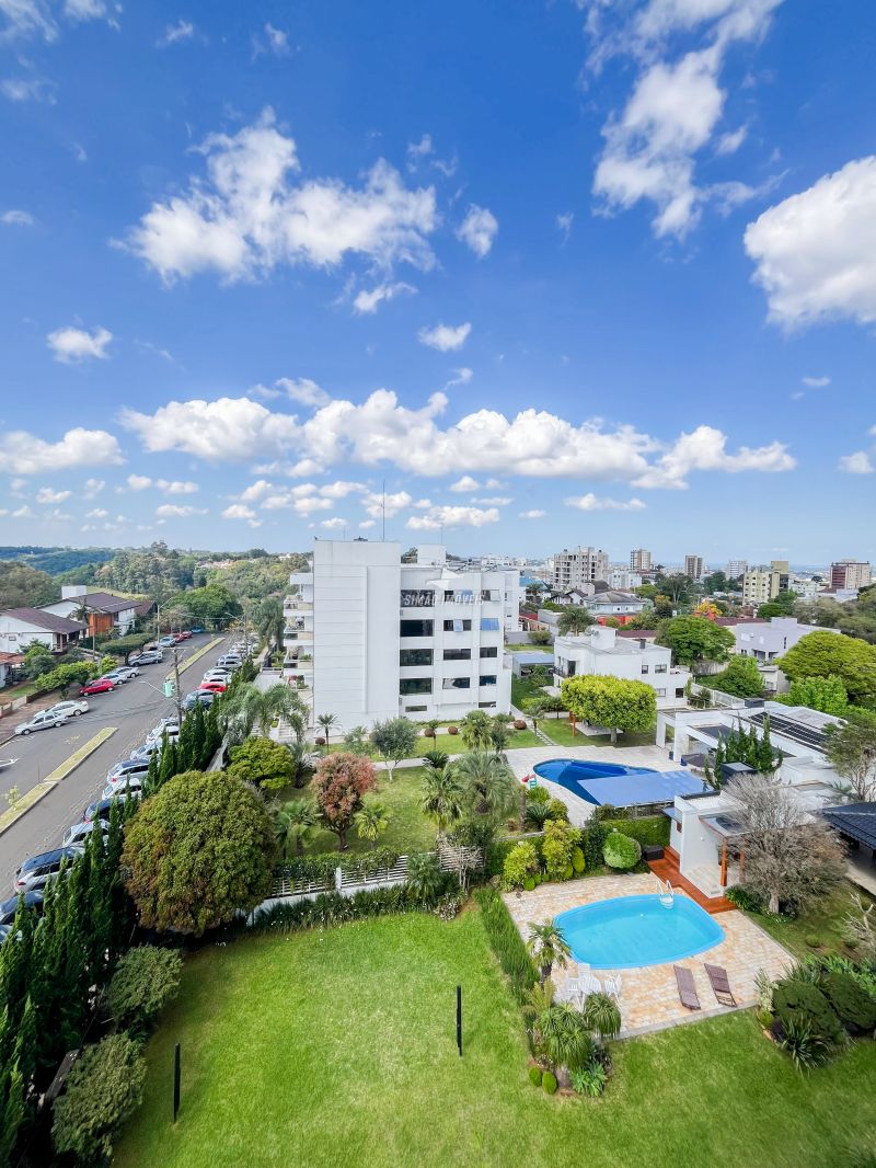 Apartamento 4 quartos  em ERECHIM