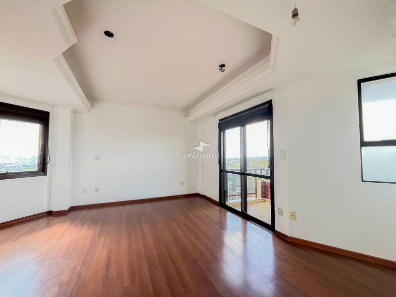 Apartamento 4 quartos  em ERECHIM