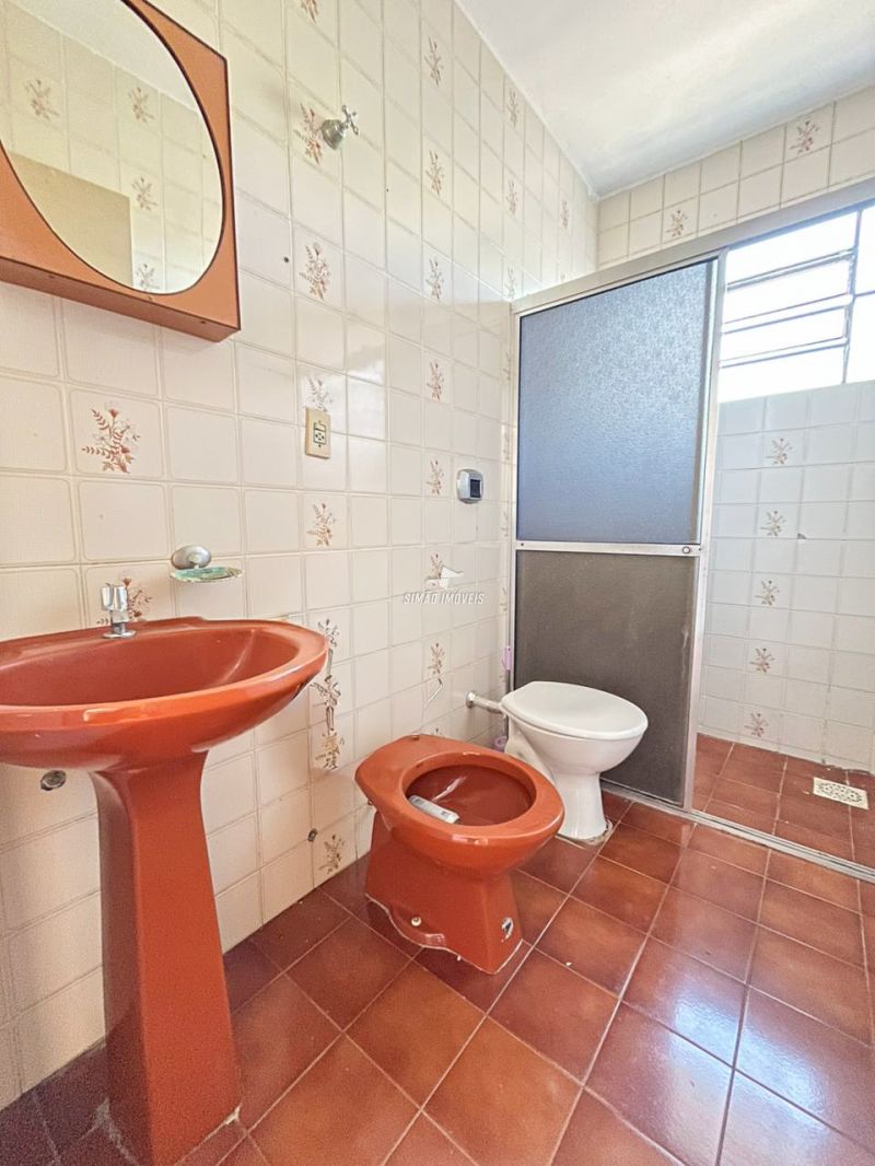 Casa/ Fundos 3 quartos  em ERECHIM