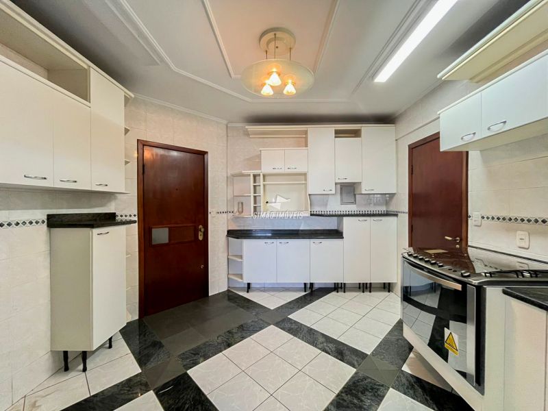 Apartamento 3 quartos  em ERECHIM
