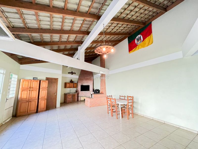 Casa 4 quartos  em ERECHIM