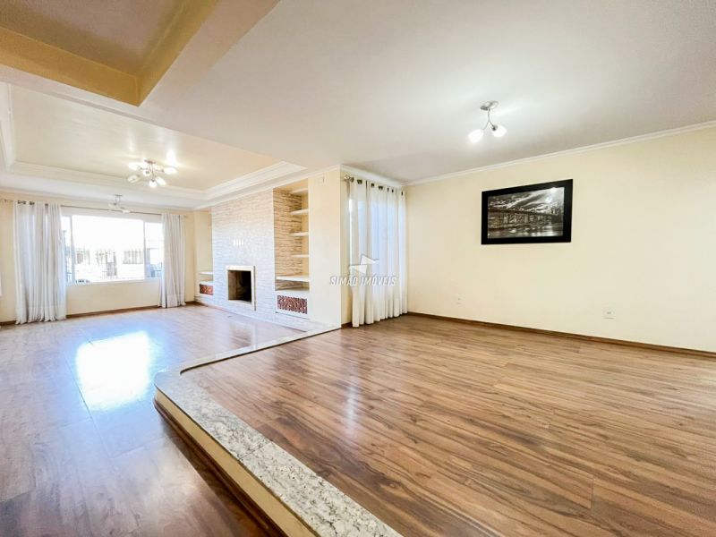 Casa 4 quartos  em ERECHIM