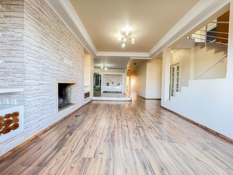 Casa 4 quartos  em ERECHIM