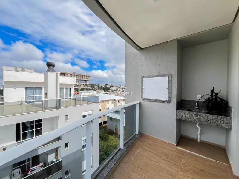 Apartamento 4 quartos  em ERECHIM