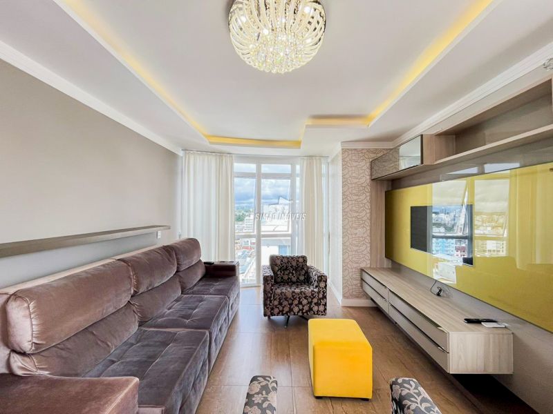 Apartamento 4 quartos  em ERECHIM