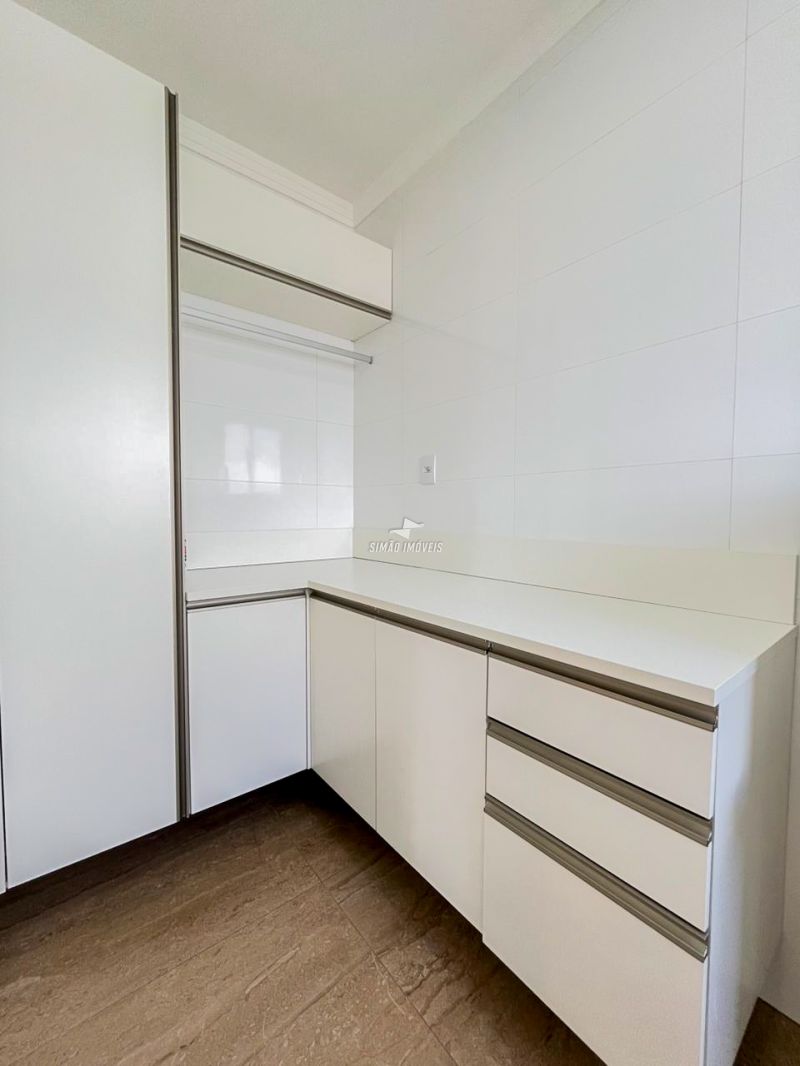 Apartamento 4 quartos  em ERECHIM