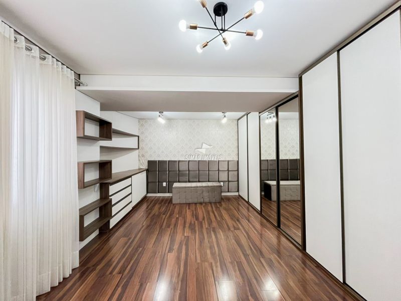 Apartamento 4 quartos  em ERECHIM