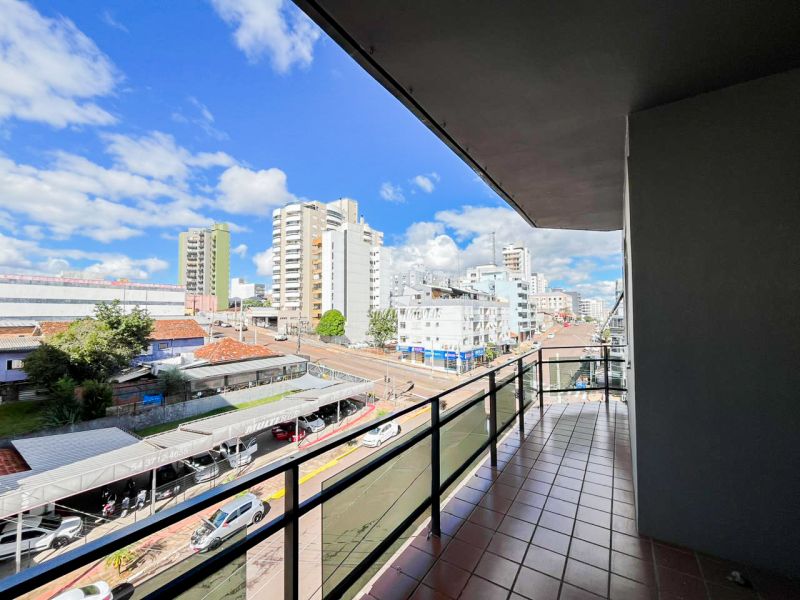 Apartamento 3 quartos  em ERECHIM