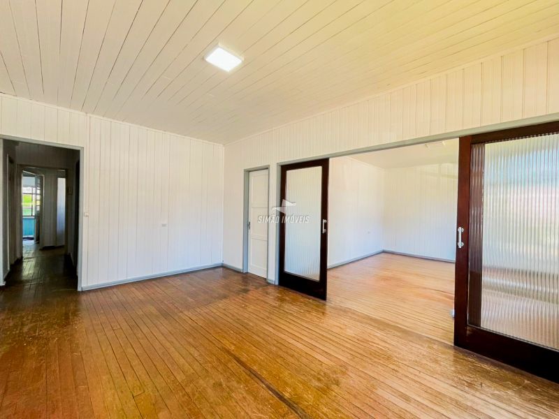 Casa 4 quartos  em ERECHIM