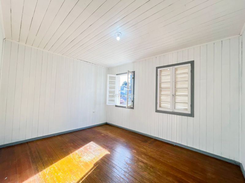 Casa 4 quartos  em ERECHIM