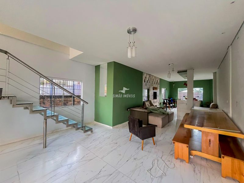Casa 5 quartos  em ERECHIM