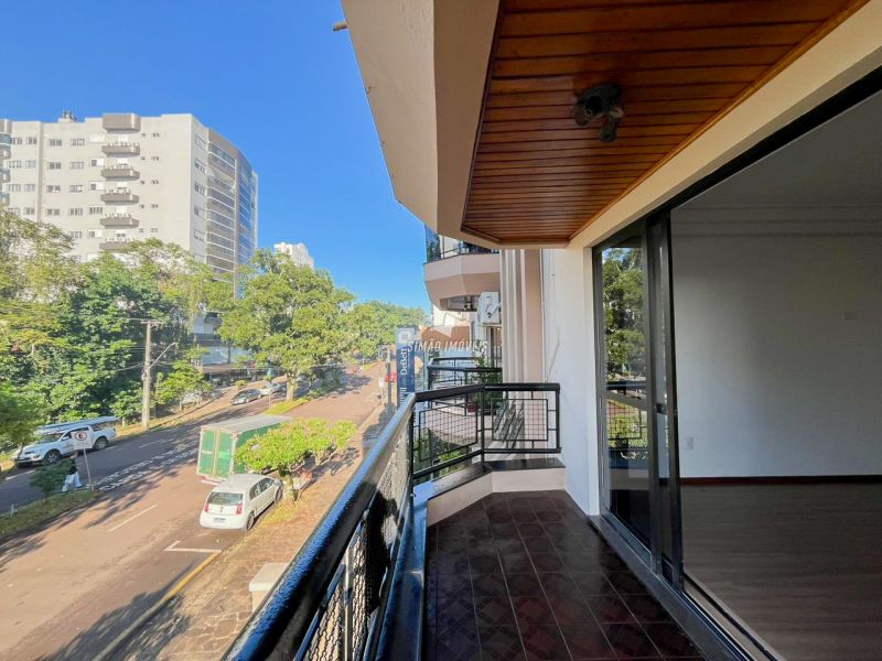 Apartamento 3 quartos  em ERECHIM