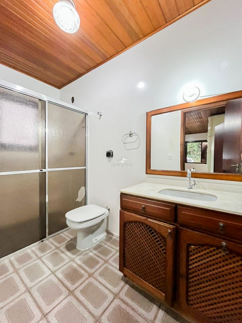 Casa 4 quartos  em ERECHIM