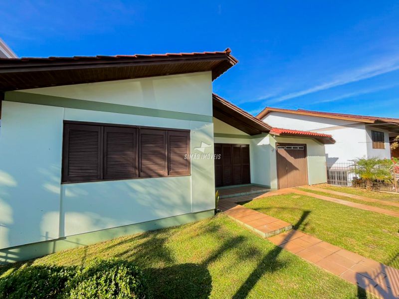 Casa 4 quartos  em ERECHIM