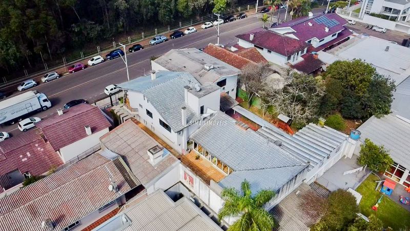 Casa Comercial 4 quartos  em ERECHIM