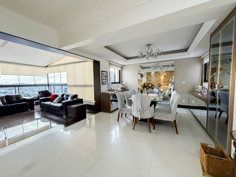 Apartamento 4 quartos  em ERECHIM