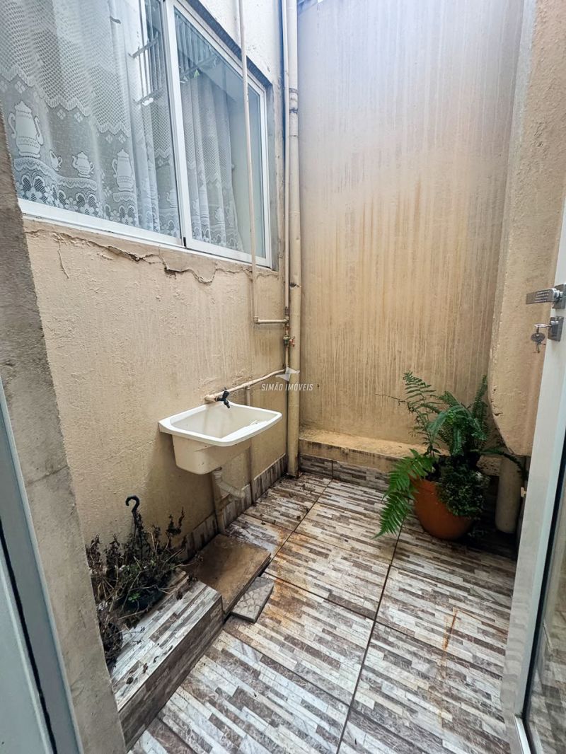 Casa Inferior 2 quartos  em ERECHIM