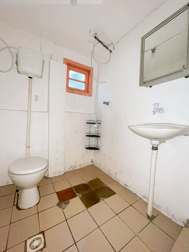 Casa Inferior 2 quartos  em ERECHIM