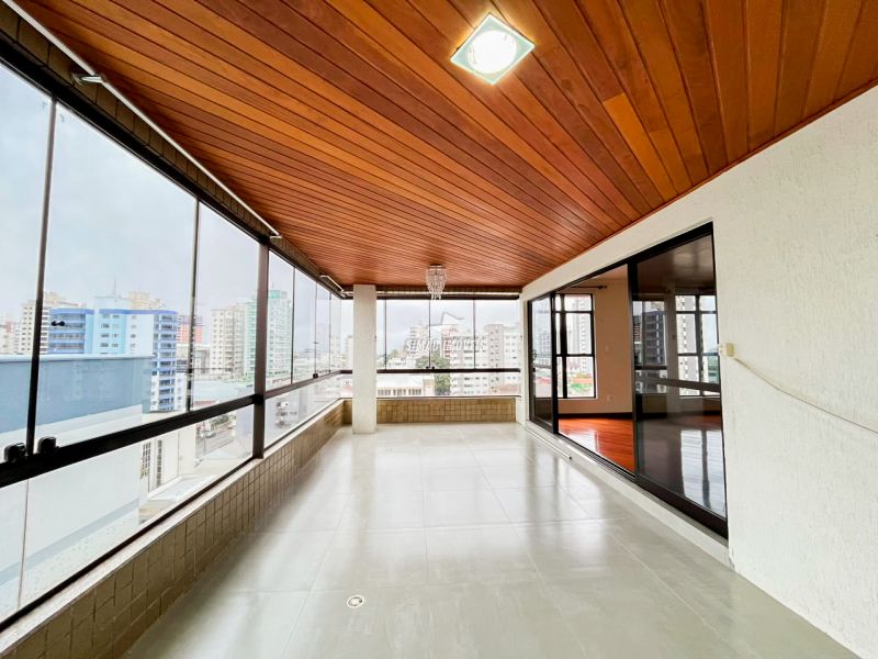 Apartamento 3 quartos  em ERECHIM