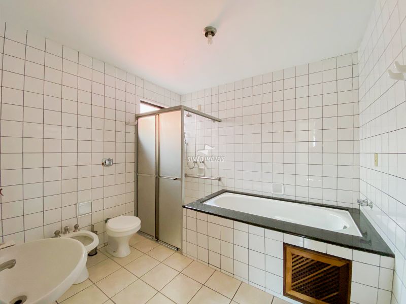 Casa 4 quartos  em ERECHIM