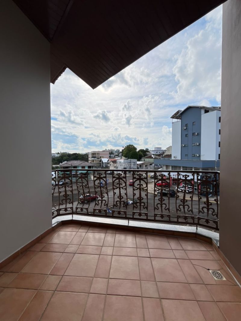 Apartamento 3 quartos  em ERECHIM