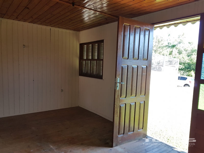 Casa Independente 2 quartos  no bairro SAO VICTOR COHAB em CAXIAS DO SUL