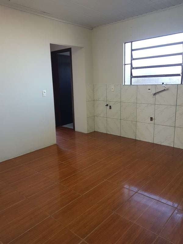 Casa P.Superior 2 quartos  no bairro CHARQUEADAS em CAXIAS DO SUL