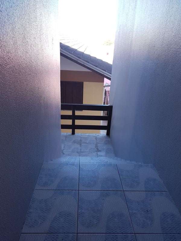Casa P.Superior 2 quartos  no bairro CHARQUEADAS em CAXIAS DO SUL