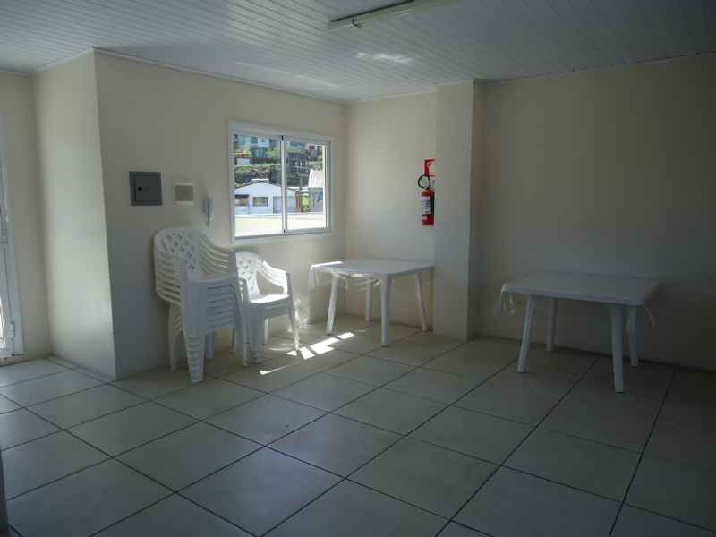 Kitnet/JK 1 quarto  no bairro MEDIANEIRA em CAXIAS DO SUL