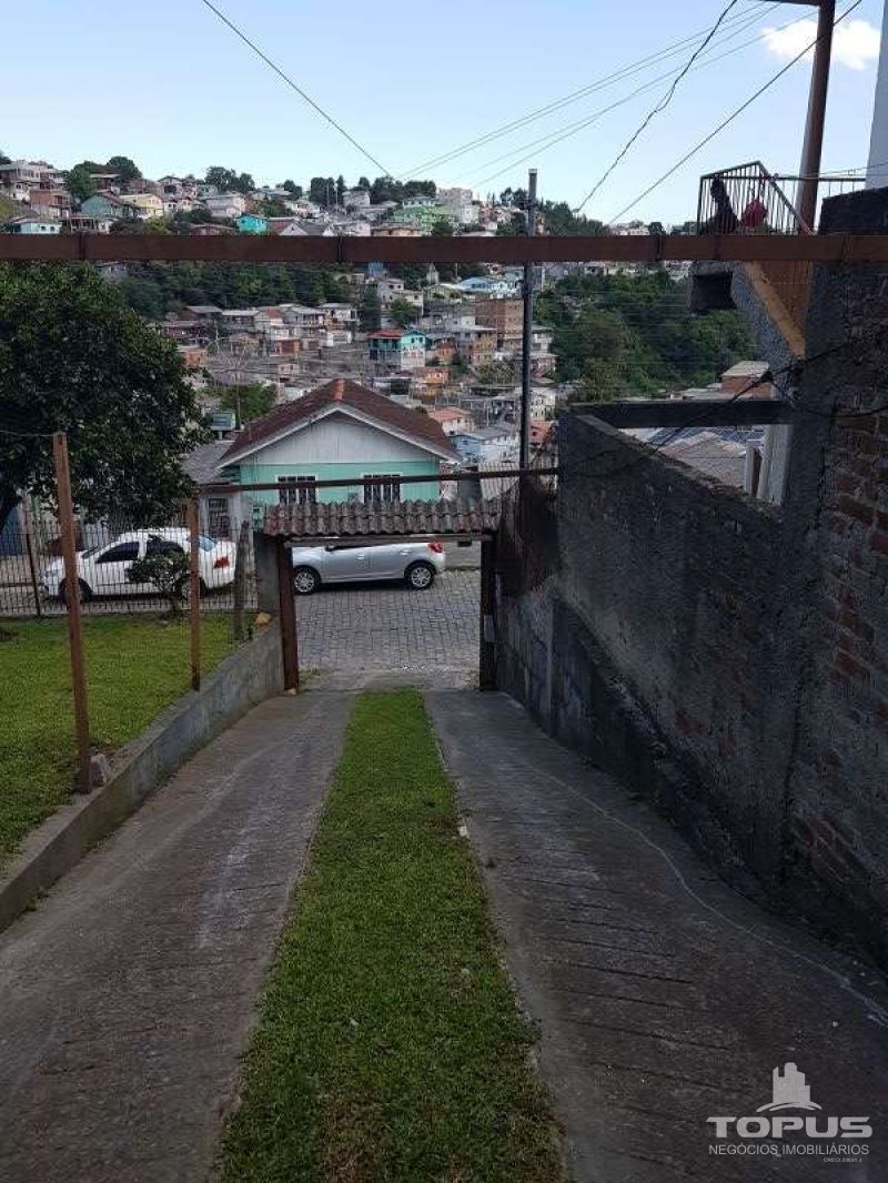 Casa Independente 3 quartos  no bairro PLANALTO em CAXIAS DO SUL