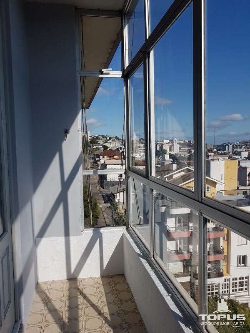 Apartamento 3 quartos  no bairro MEDIANEIRA em CAXIAS DO SUL