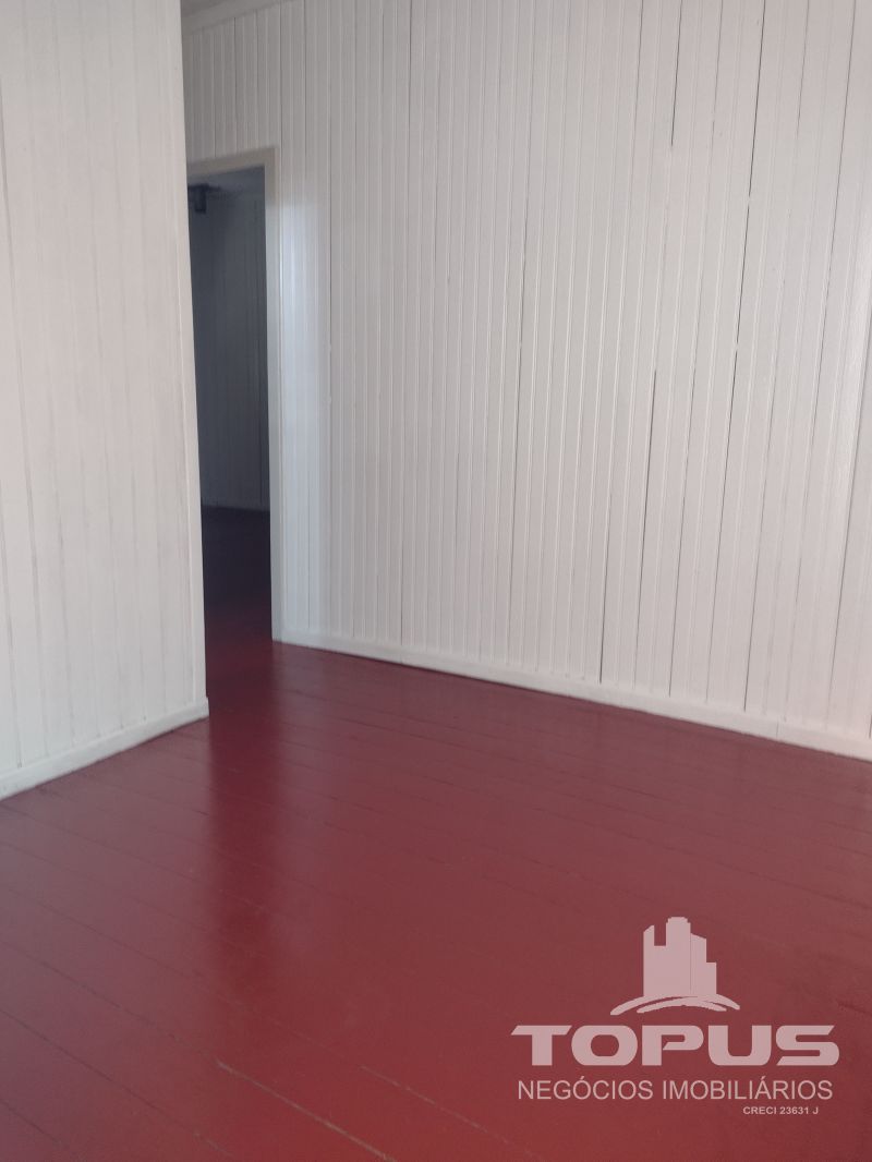 Casa P.Superior 1 quarto  no bairro PIO X em CAXIAS DO SUL