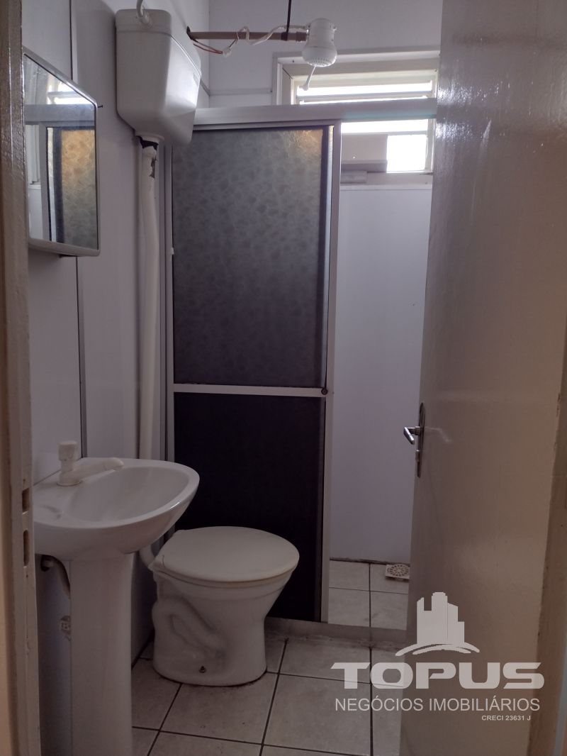 Casa P.Superior 1 quarto  no bairro PIO X em CAXIAS DO SUL