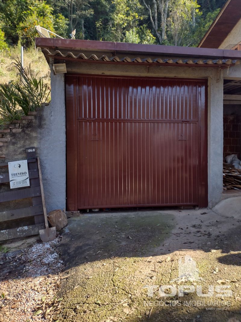 Casa P.Superior 3 quartos  no bairro GALOPOLIS em CAXIAS DO SUL