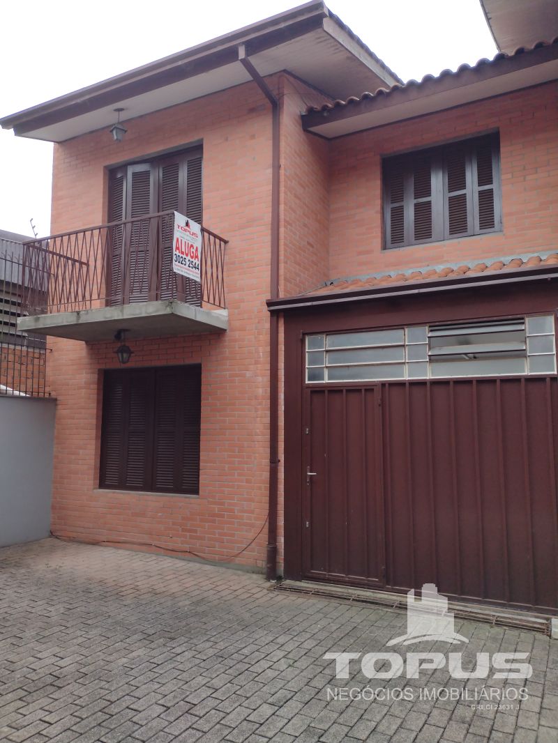 Sobrado 3 quartos  no bairro MARECHAL FLORIANO em CAXIAS DO SUL
