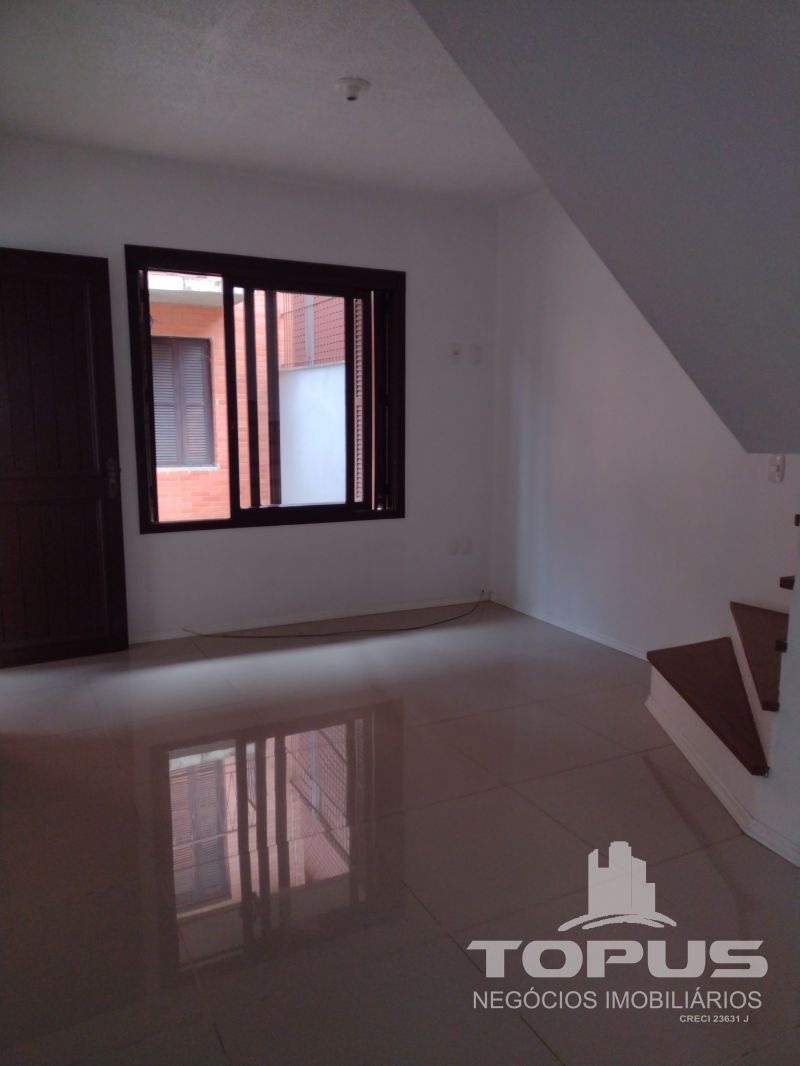 Sobrado 3 quartos  no bairro MARECHAL FLORIANO em CAXIAS DO SUL