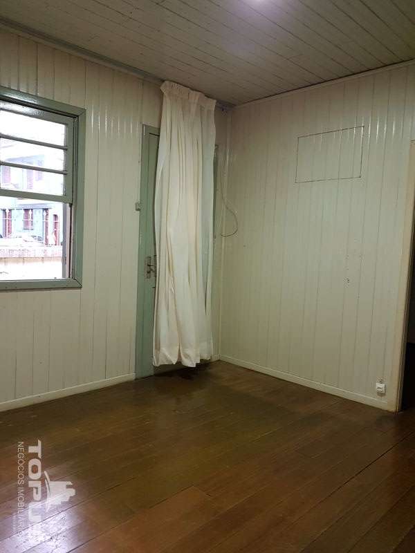 Casa Independente 3 quartos  no bairro SAO PELEGRINO em CAXIAS DO SUL