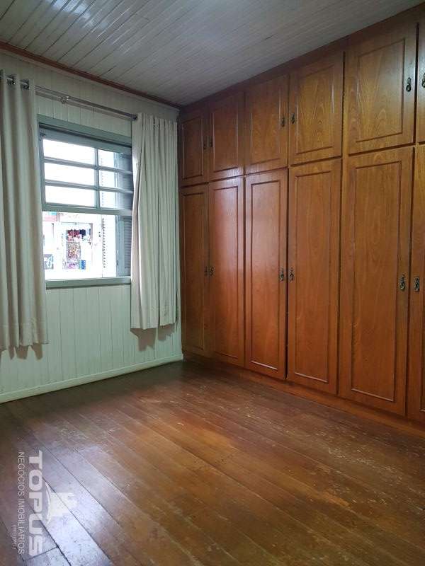 Casa Independente 3 quartos  no bairro SAO PELEGRINO em CAXIAS DO SUL