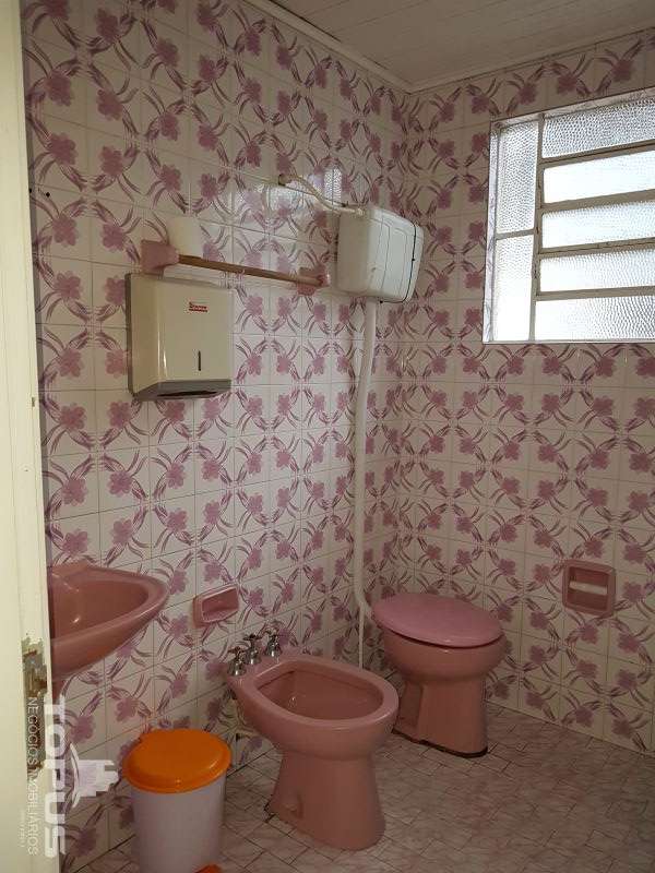 Casa Independente 3 quartos  no bairro SAO PELEGRINO em CAXIAS DO SUL