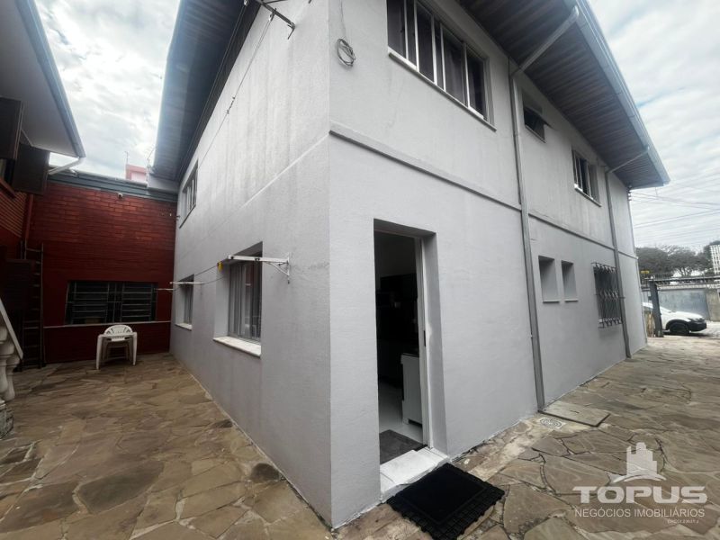 Casa P.Terrea 1 quarto  no bairro PETROPOLIS em CAXIAS DO SUL