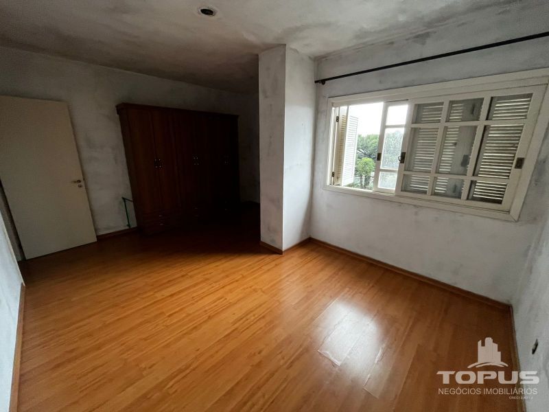 Cobertura 4 quartos  no bairro CHARQUEADAS em CAXIAS DO SUL
