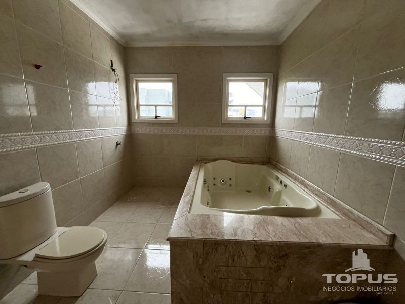 Cobertura 4 quartos  no bairro CHARQUEADAS em CAXIAS DO SUL