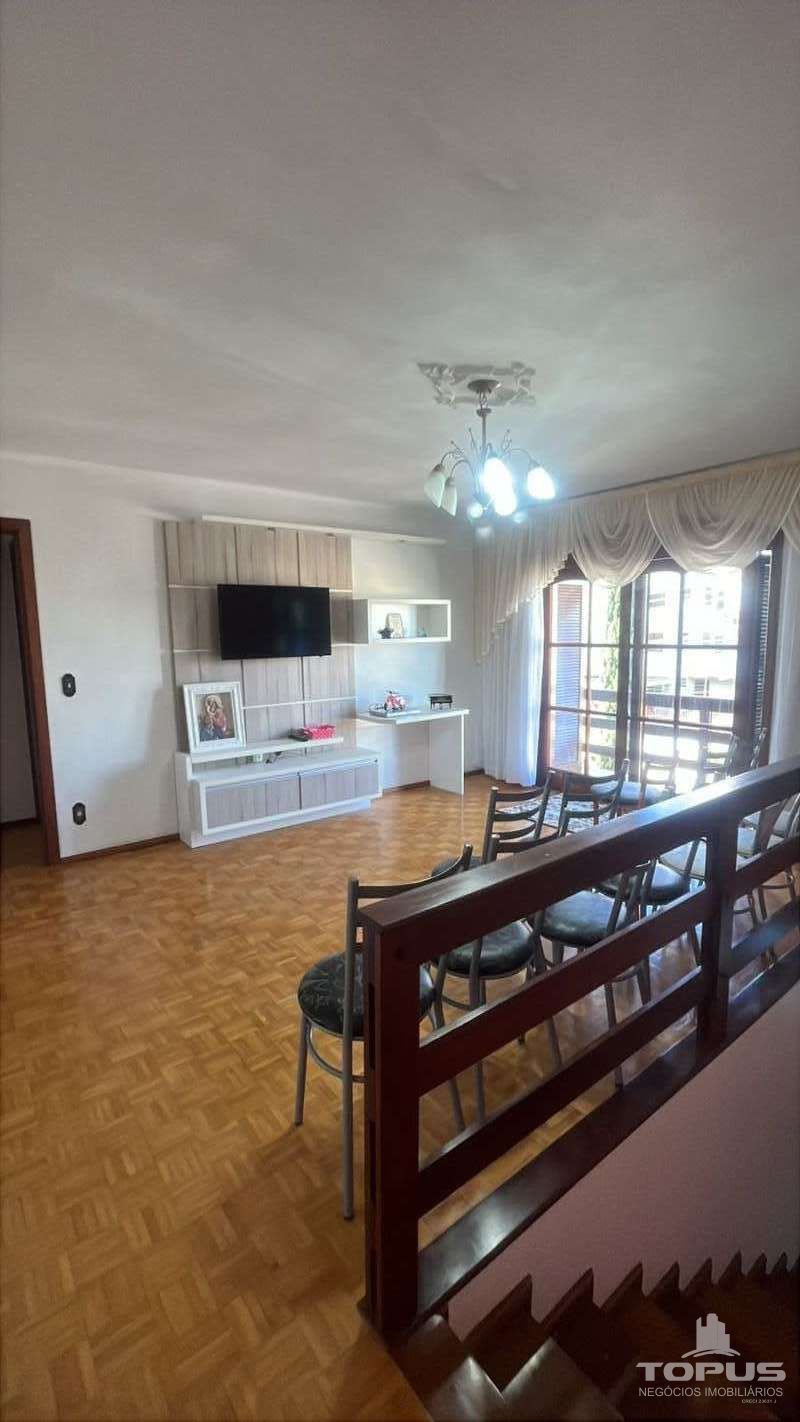 Casa P.Superior 3 quartos  no bairro BELA VISTA em CAXIAS DO SUL